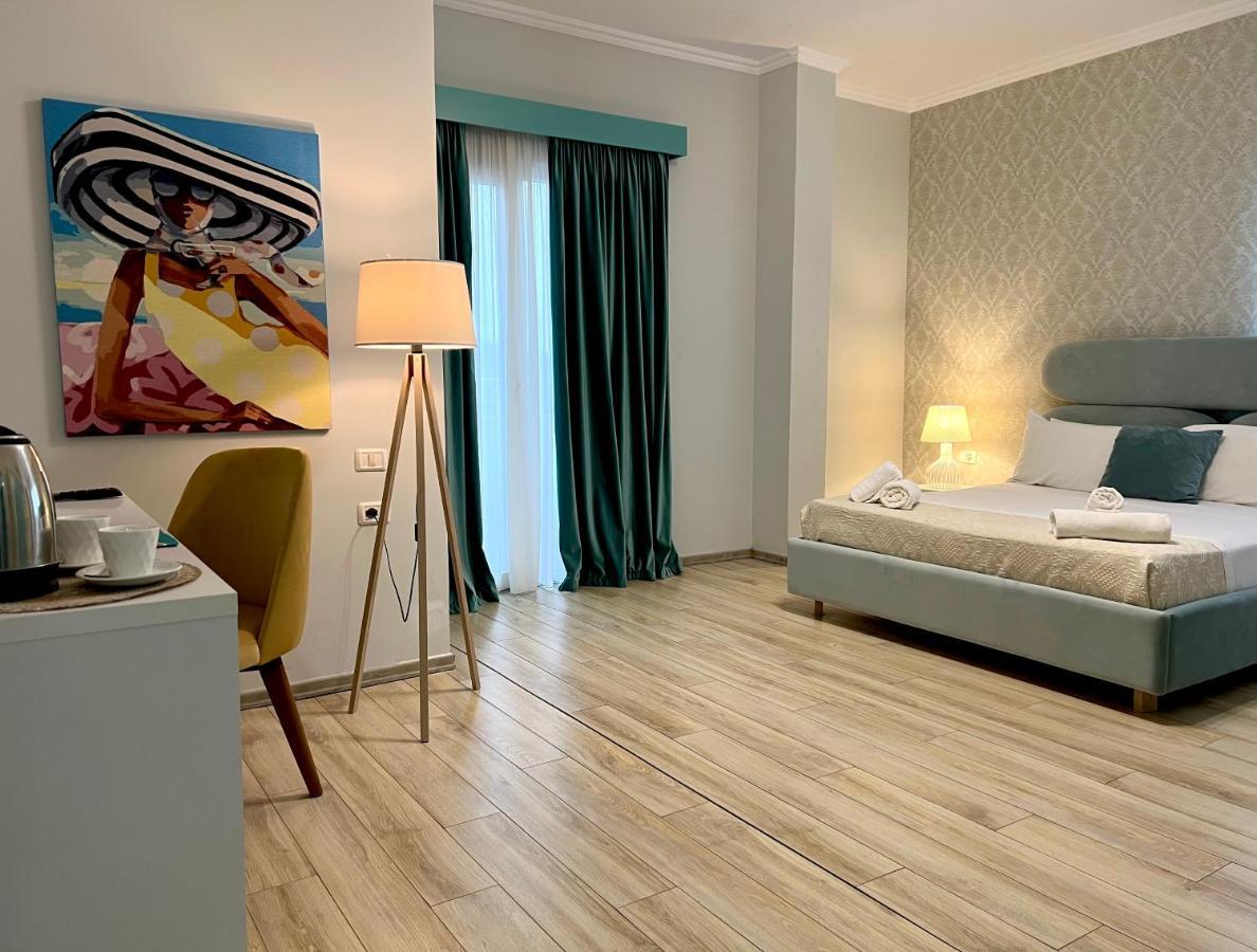 Marbella Beach Hotel โกเลม ภายนอก รูปภาพ